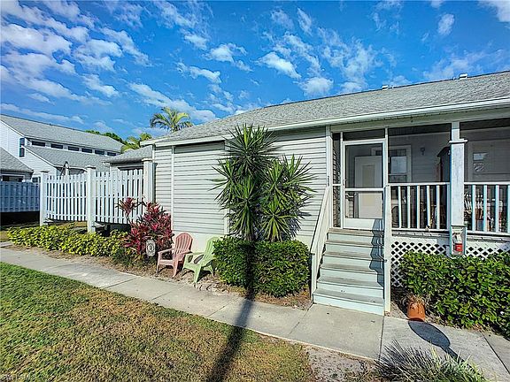 3rd image of 6012 Timberwood Cir APT 209