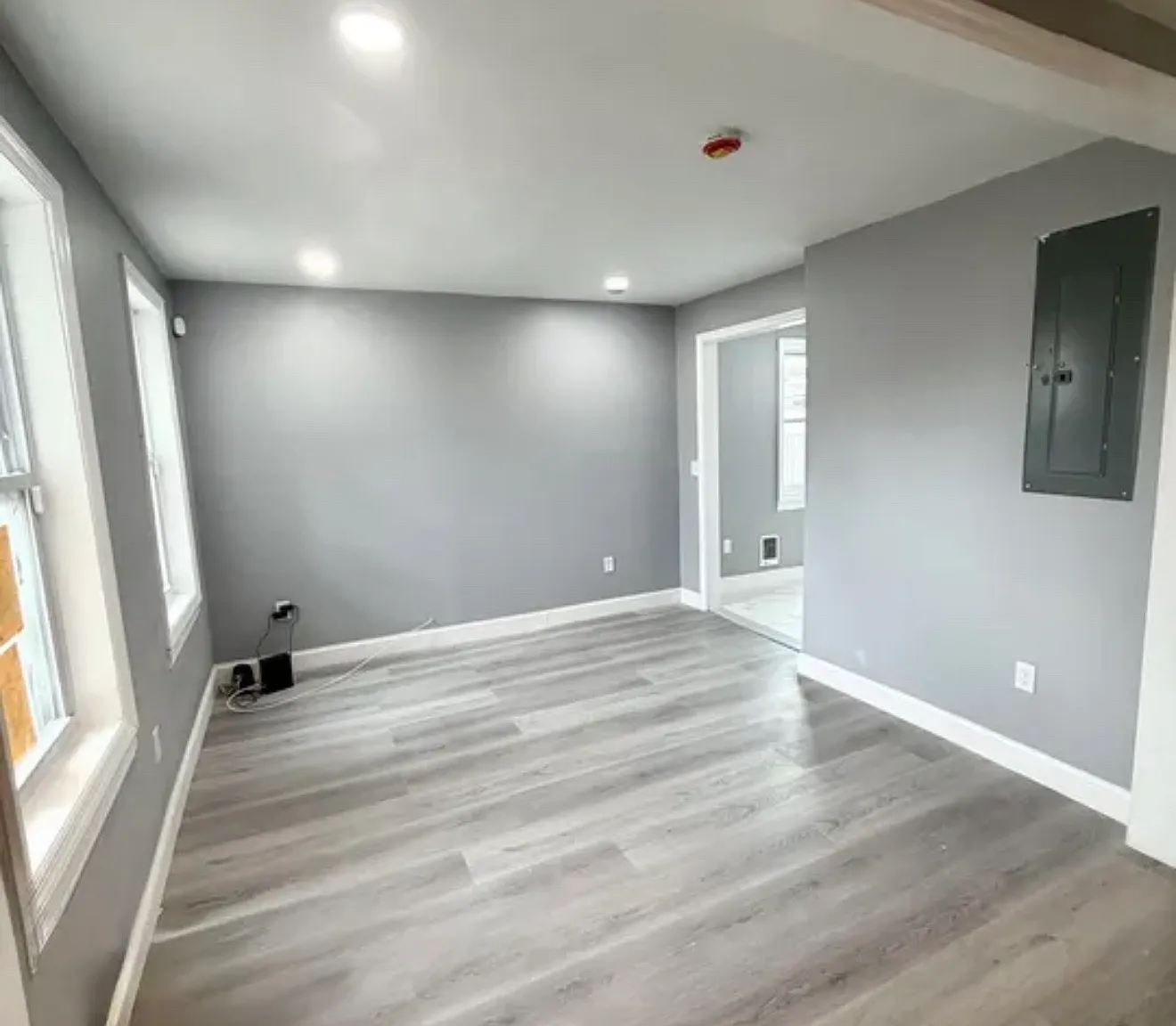 3 bed, 927 sqft, $1,750 — Photo 2