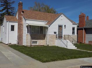 2534 E C St, Torrington, WY 82240