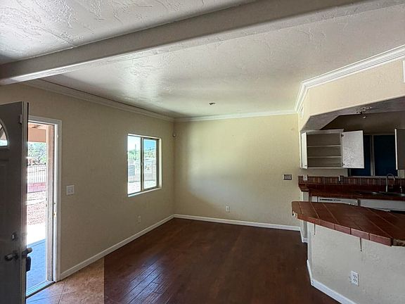 4th image of 1838 W Calle Del Arroyito