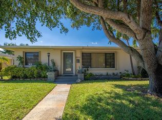1717 N M St, Lake Worth, FL 33460