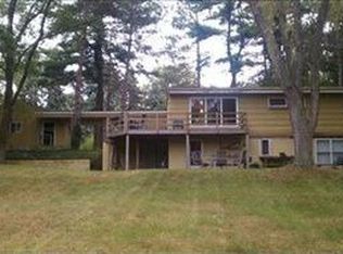 4744 Sunny Ridge St, Muskegon, MI 49441