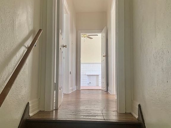 4th image of 830 Ohio Ave Unit 3