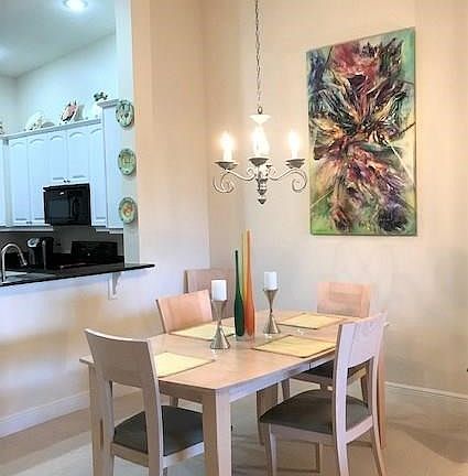 Romantic Elegant Dining