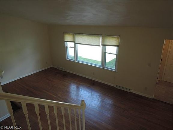 4th image of 3793 Ayrshire Dr