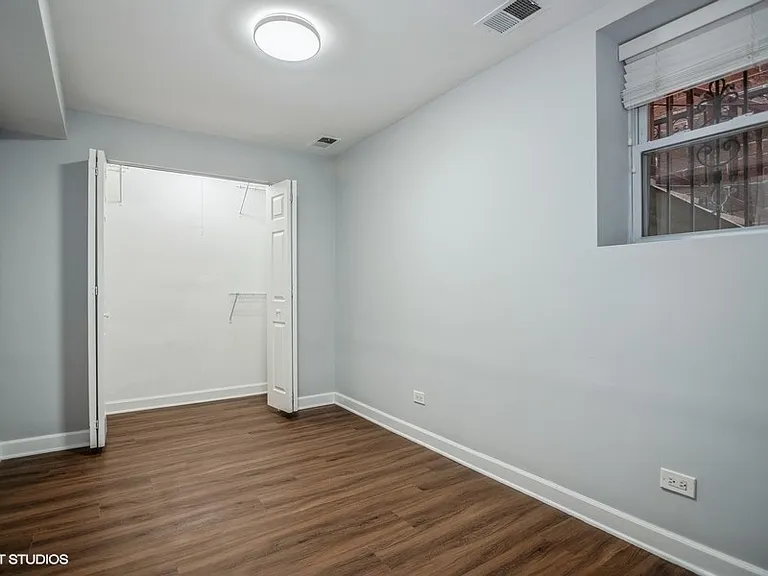 2537 N Wayne Ave #1R — Photo 7