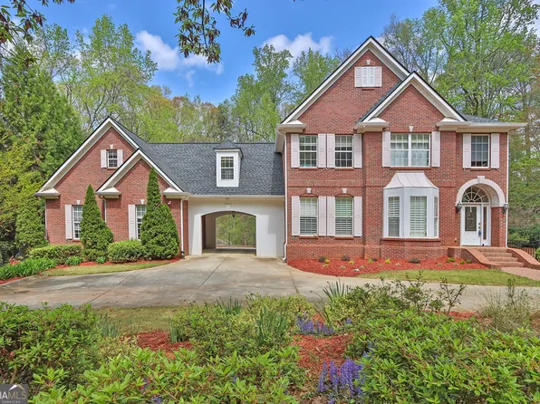 20 Wolverton Ct, Stone Mountain, GA 30087