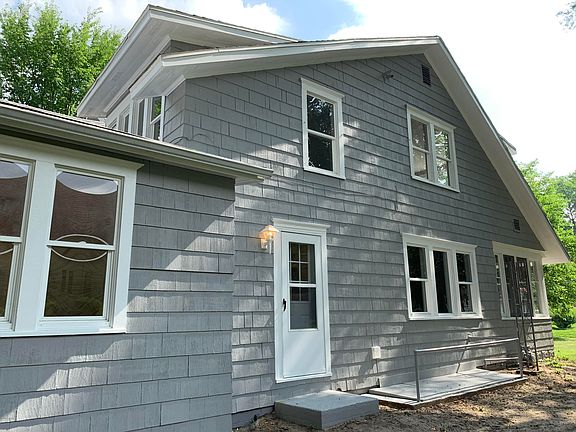 3rd image of 1356 Colfax Ave