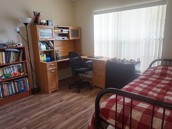 5th image of 3135 Charter Club Dr APT D