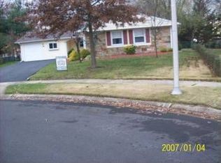 29 New Coach Pl, Willingboro, NJ 08046