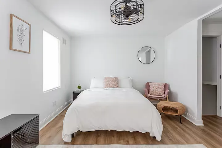 936 New Market St — Photo 22