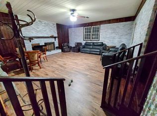 303 E Mitchell St, Adel, GA 31620