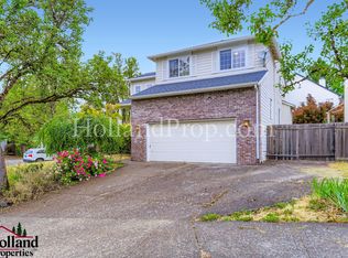 15385 NW Dane Ln, Portland, OR 97229
