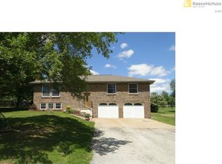 12808 NW Jamilyn Ln, Kansas City, MO 64152