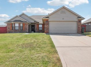 11536 Village Ave, Midwest City, OK 73130