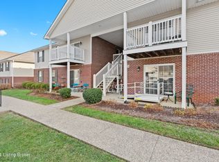 175 Central Blvd APT 15, Mount Washington, KY 40047