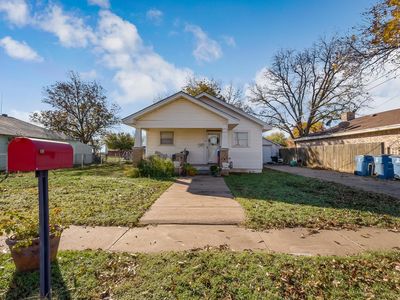 617 Tinkle St, Winters, TX, 79567