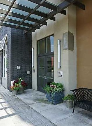 5th image of 1831 28th Ave S #N210