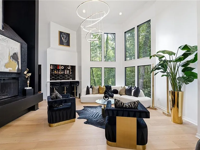 13 Heards Overlook Ct — Photo 9