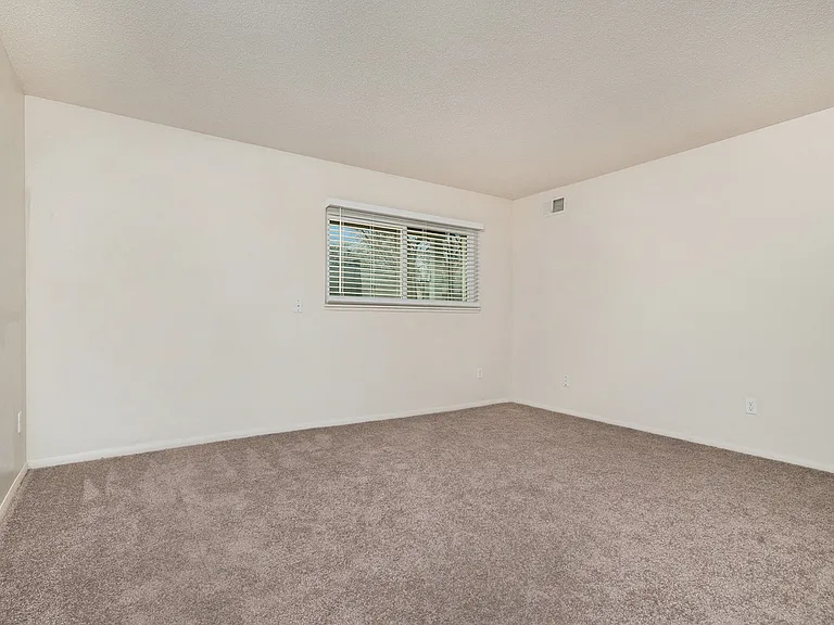 Briargate Apartments — Photo 21