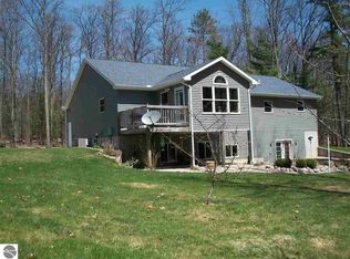 3599 Dill Dr, West Branch, MI 48661