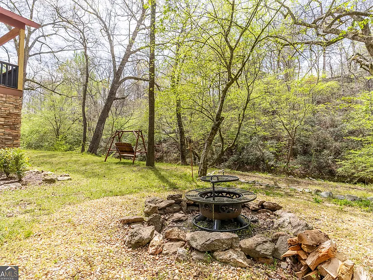 597 Meadow Brook Ln — Photo 7