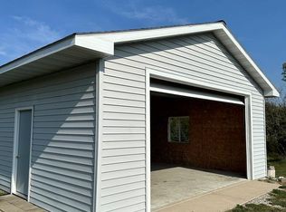 3892 E Whitefish Bay Rd, Sturgeon Bay, WI 54235