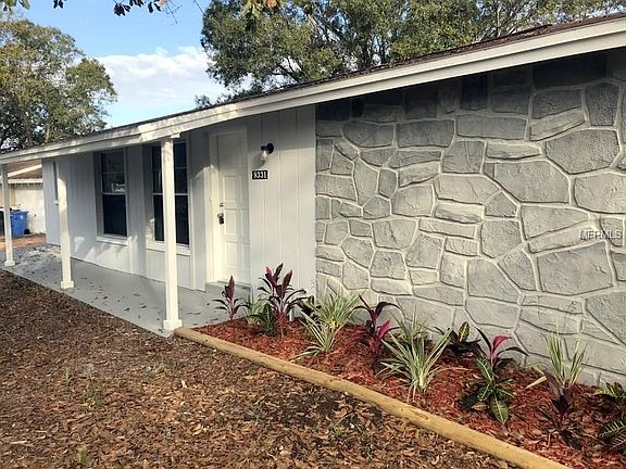 3rd image of 8331 Galewood Cir