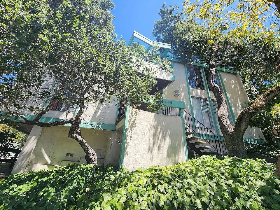 1st image of 110 Frisbie St APT 2