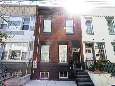 2220 Reed St, Philadelphia, PA, 19146