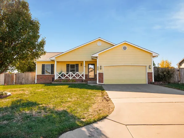 205 W Winterset Cir, Goddard, KS 67052