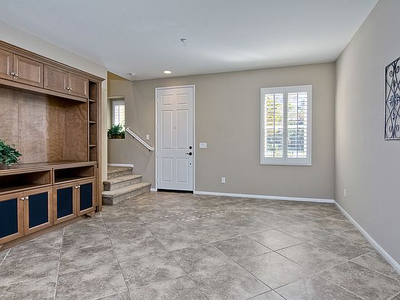 4th image of 17023 Calle Trevino Unit 9