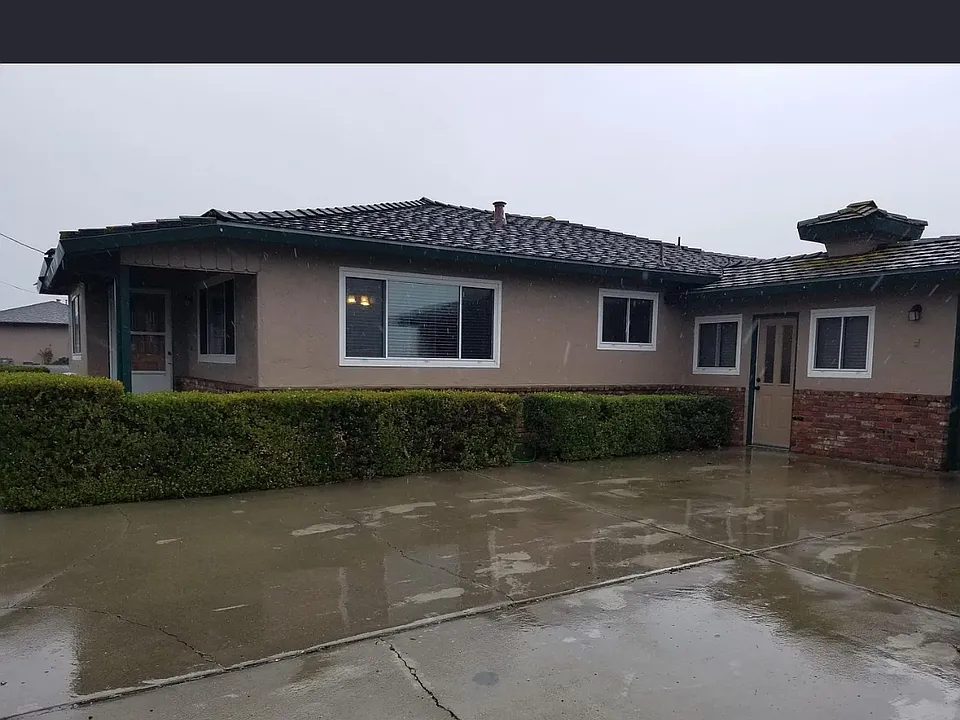 4660 Pacheco Pass Hwy