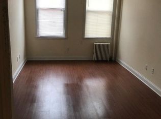 6025 54th St APT 1L, Maspeth, NY 11378