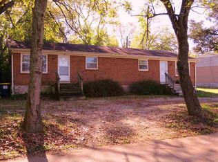1140 Crewdson Dr, Bowling Green, KY 42101