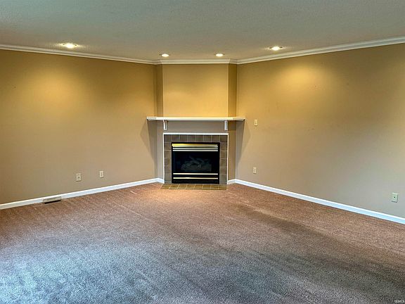 4th image of 4703 E Heritage Cir