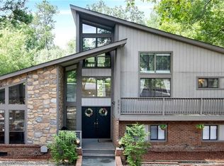 2951 Walden Rd, Fayetteville, NC 28303