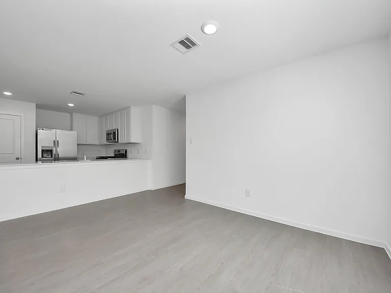 18776 Ribolla Dr — Photo 9