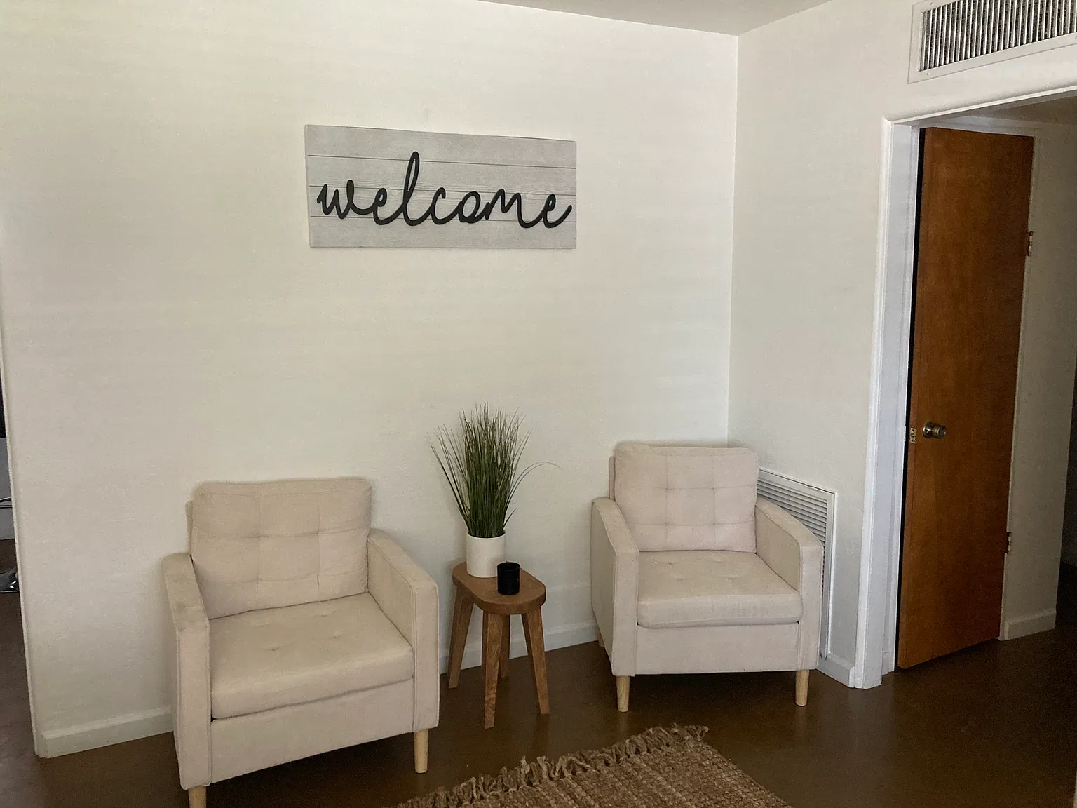 3 bed, 1275 sqft, $2,295 — Photo 4