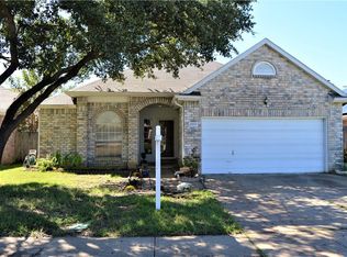2977 Salado Trl, Fort Worth, TX 76118