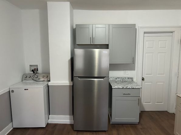 1024 W Main St #2