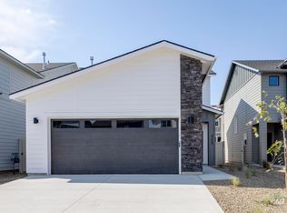 10574 W Teratai St, Star, ID 83669