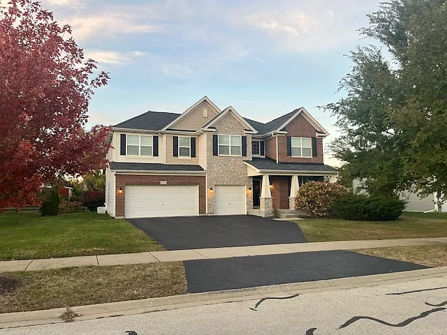 16W764 Hawthorne Ct — Photo 33