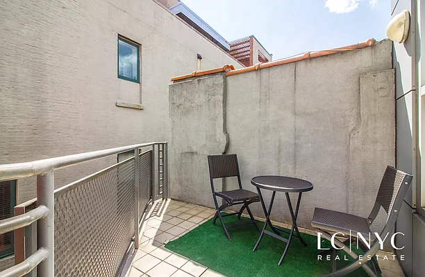 Rented by Keller Williams NYC | media 19