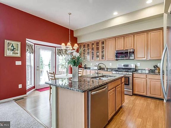 5th image of 13605 Cedar Run Ln