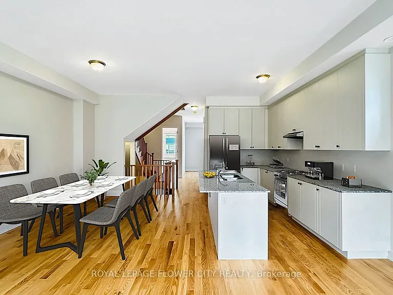 3098 Meadowridge Dr — Photo 13