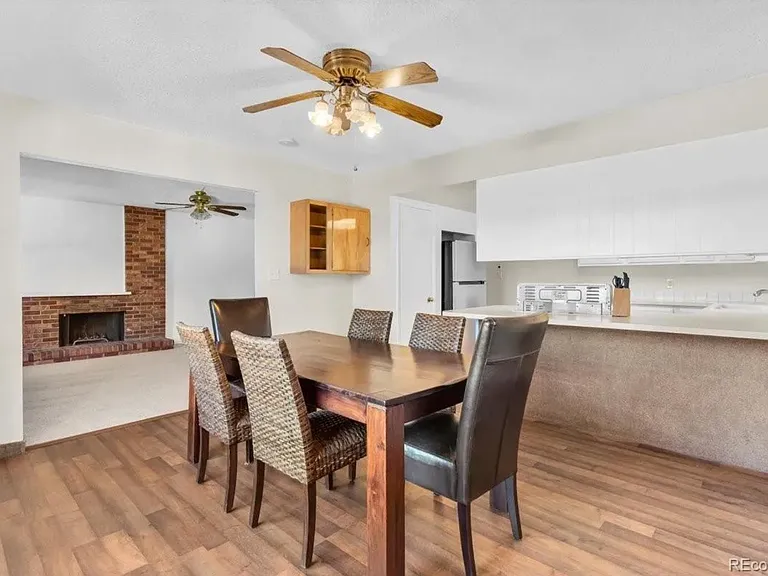 1685 S Kenton Way — Photo 7