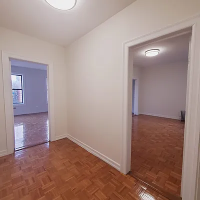 Rented by New York Residence | media 16