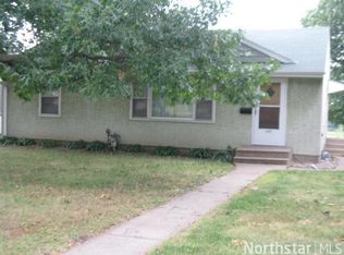 1421 Burr St, Saint Paul, MN 55130