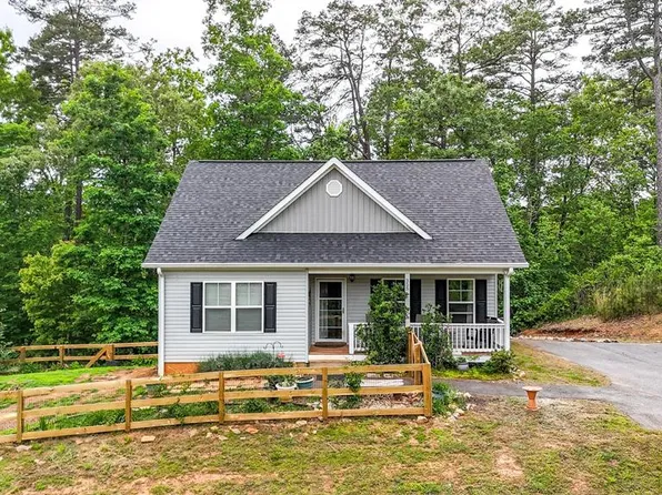 355 Estate Dr, Dahlonega, GA 30533